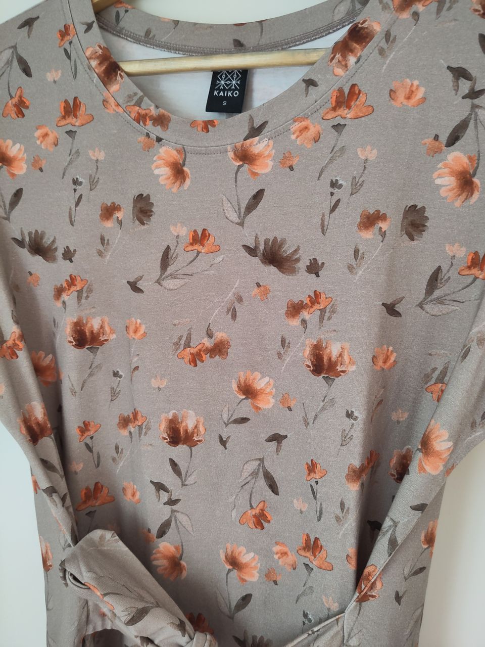 Kaiko t-shirt dress, poppy field
