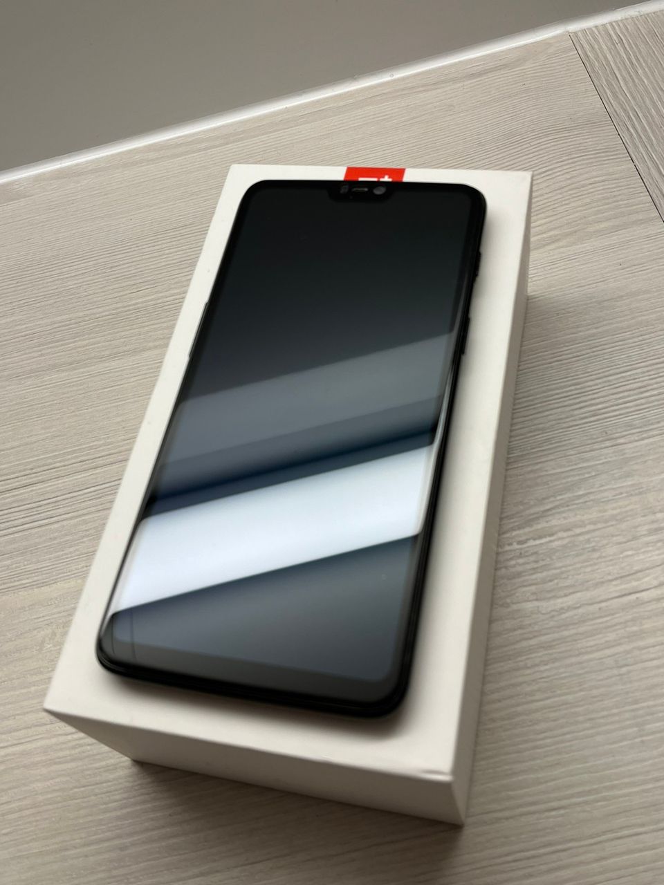 OnePlus 6 | 64 GB