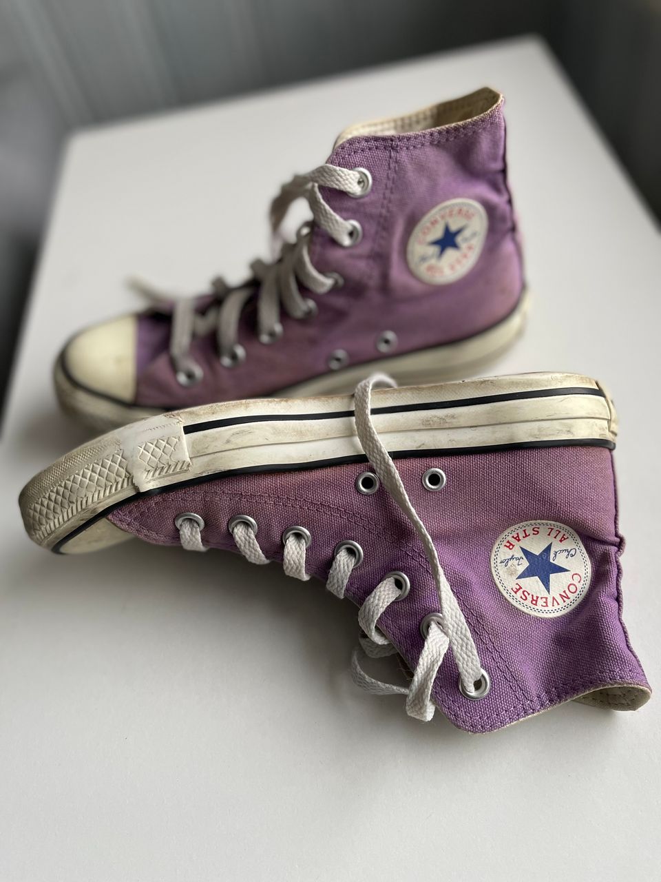 Converse