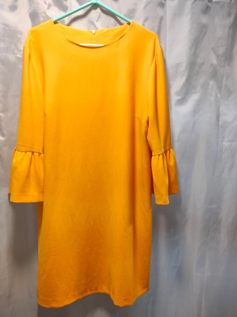 Zara keltainen mekko
