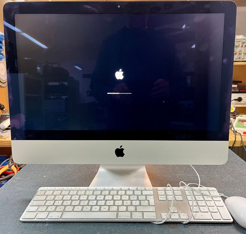 Apple I-Mac
