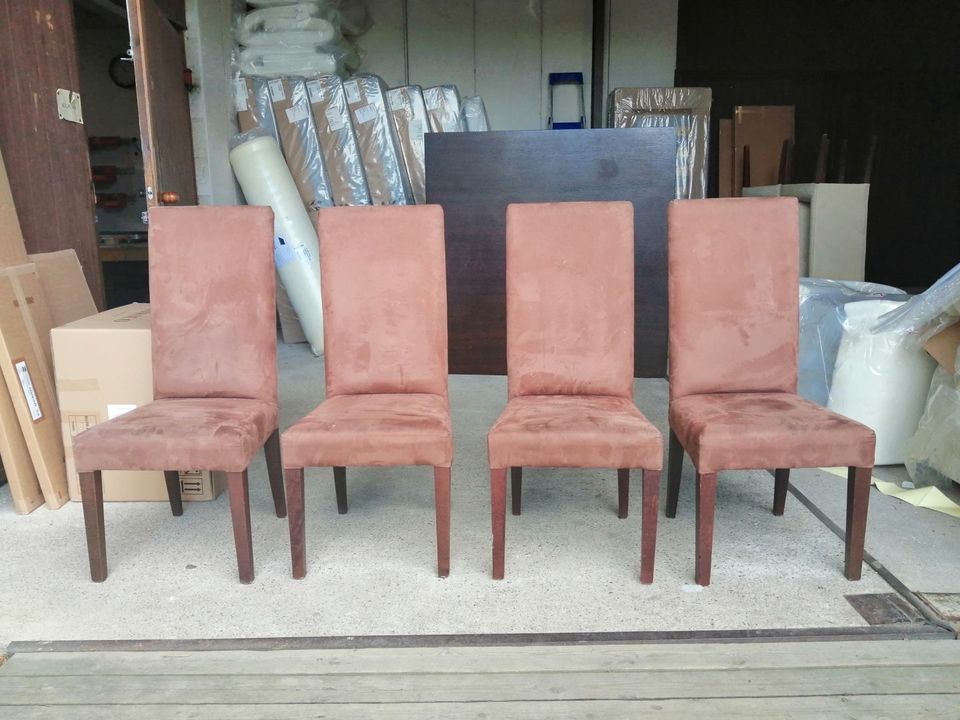 Tuoli, ruskea (käytetty)