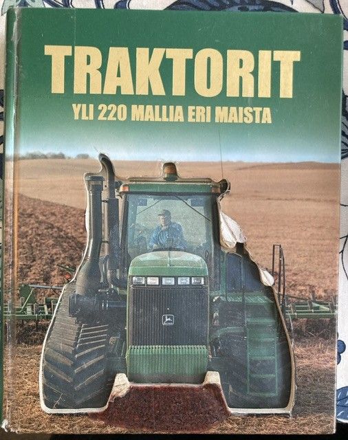 Traktorit kirja yli 220 mallia eri maista