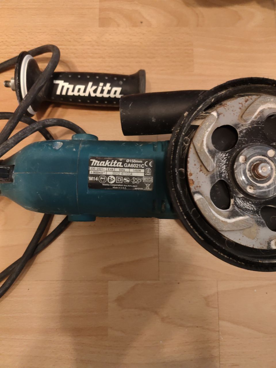 Makita GA6021C