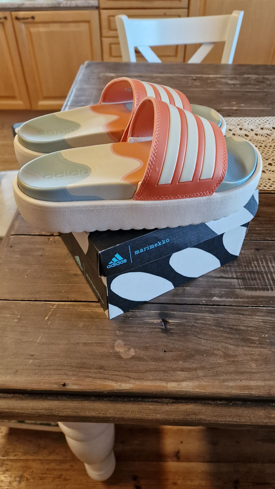 Adidas/marimekko 38