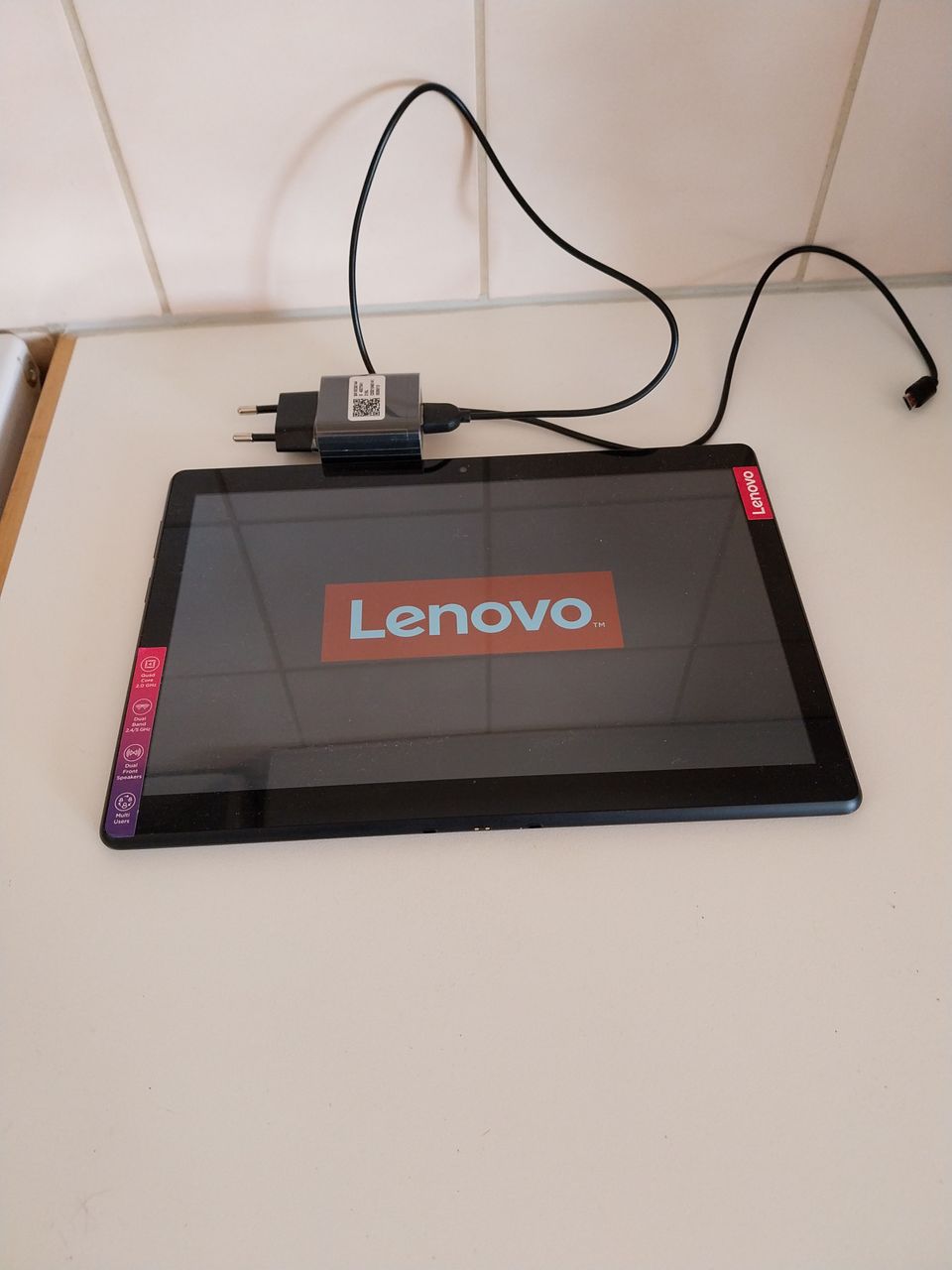 Lenovo Tabletti, VARATTU