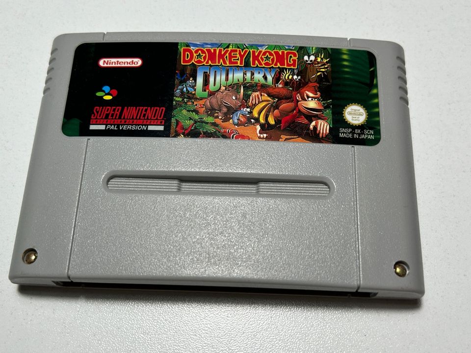 Donkey Kong Country SNES (Loose)