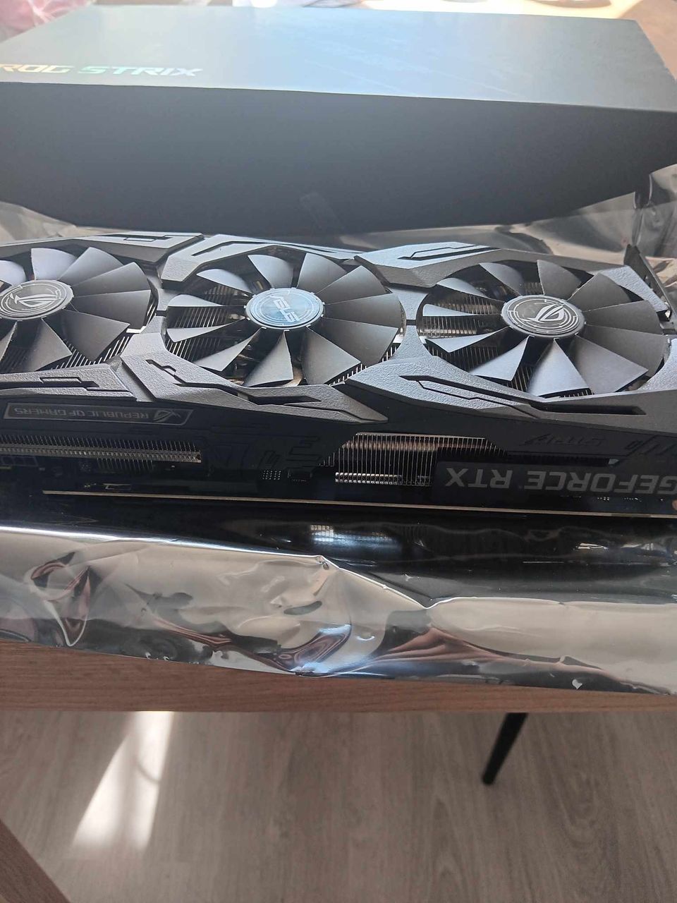 ASUS ROG STRIX RTX 2070 O8G GAMING