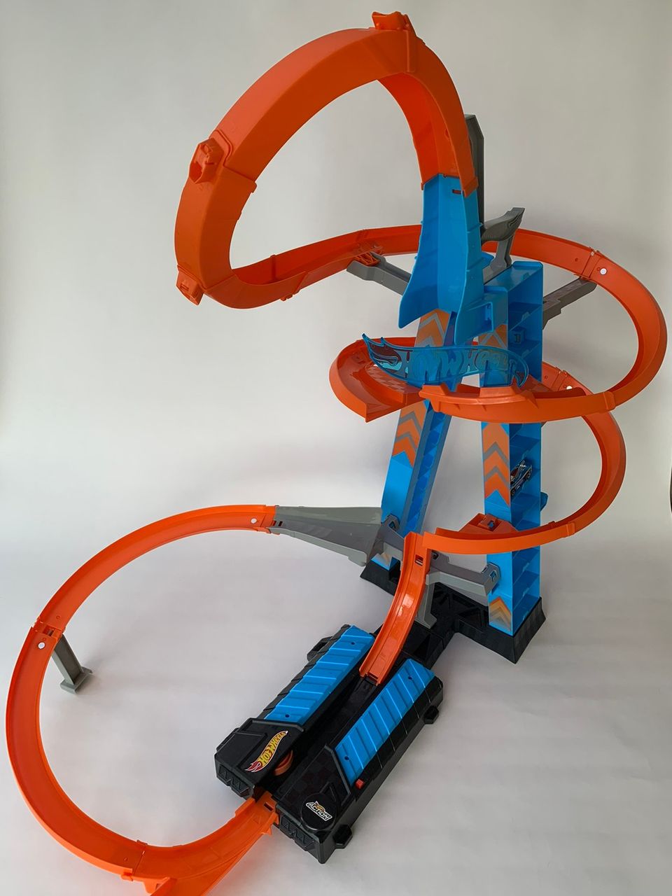 Hot Wheels Sky Crash Tower autorata