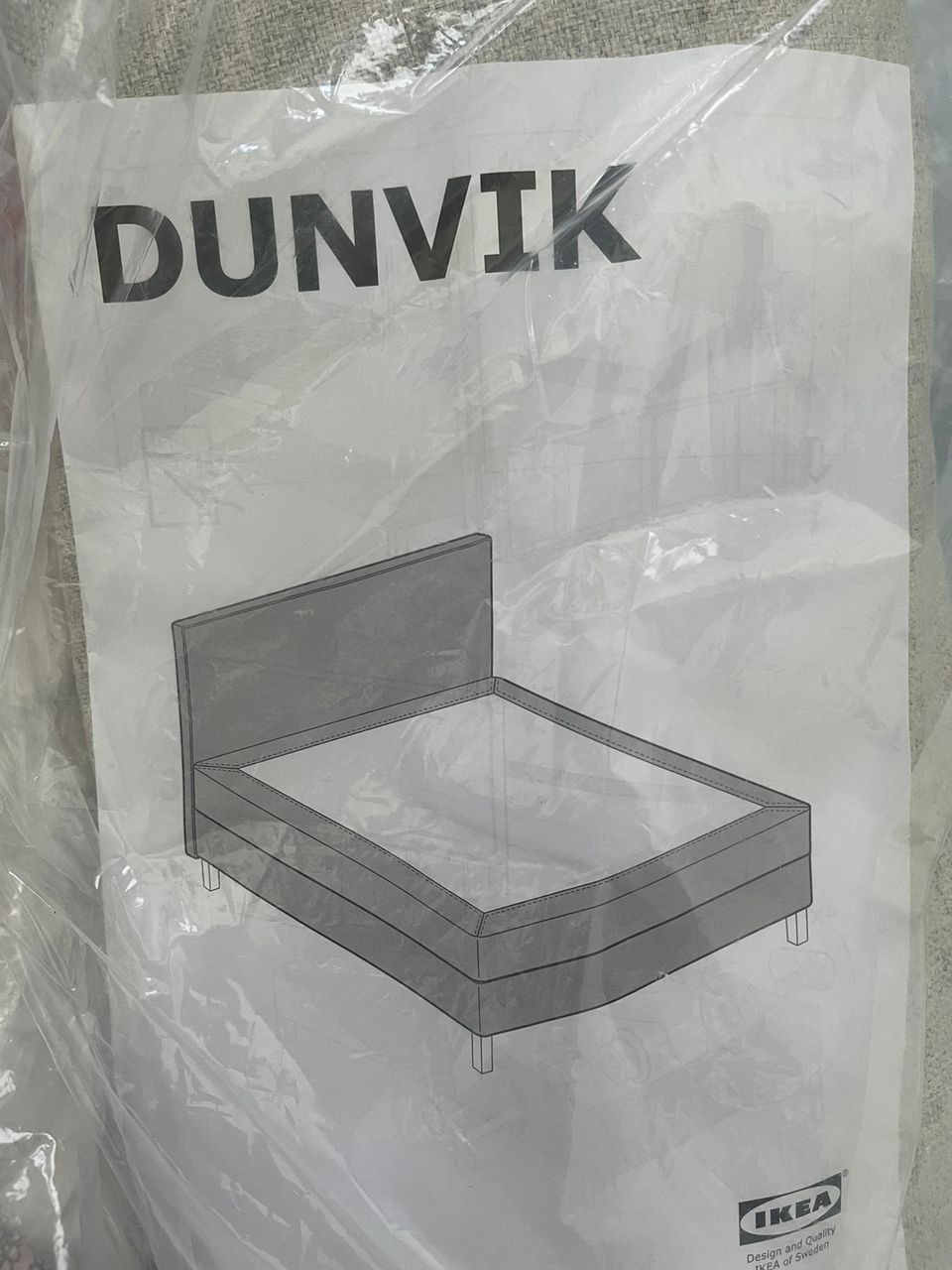 Ikea Dunvik sängynpäädyn verhous