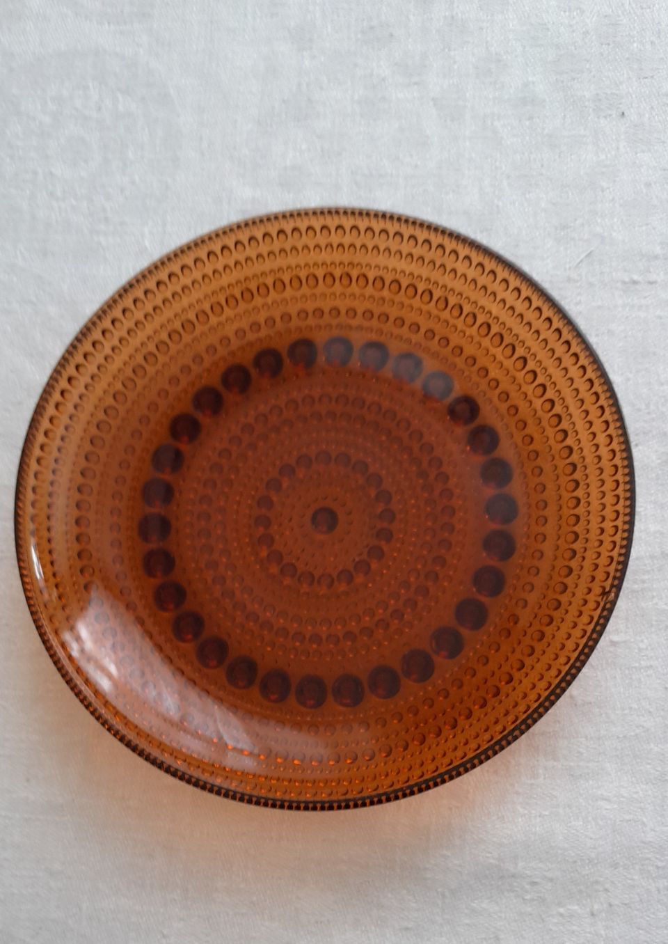 Kastehelmi lautanen, ruskea 14 cm