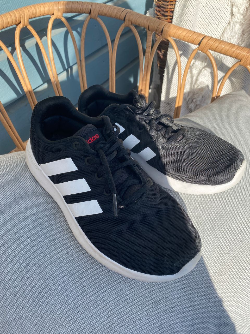 Adidas Lenkkarit, 36