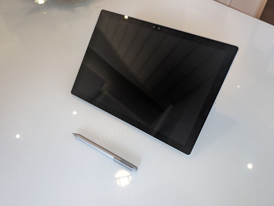 Microsoft Surface Pro 4 i5/8/256