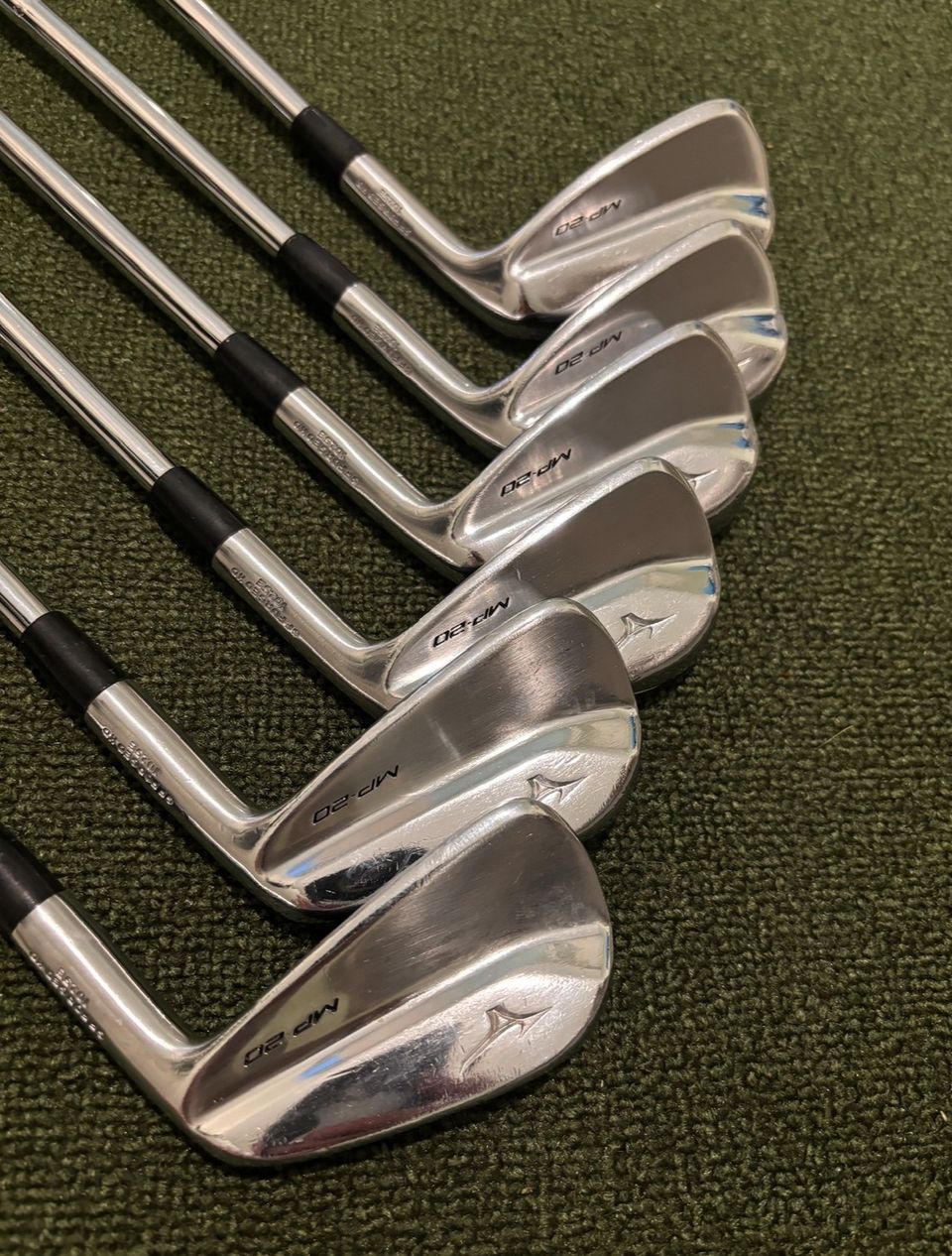 Mizuno rautamailat MP-20 4-PW ( X-Stiff)