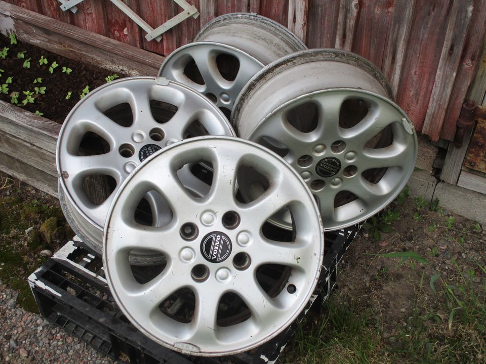 Volvo alut 15"