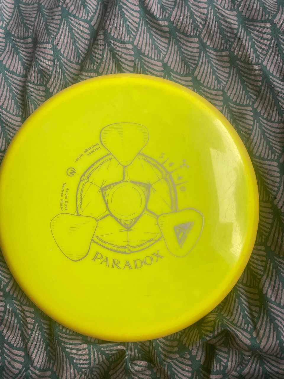 Frisbeegolf kiekko paradox