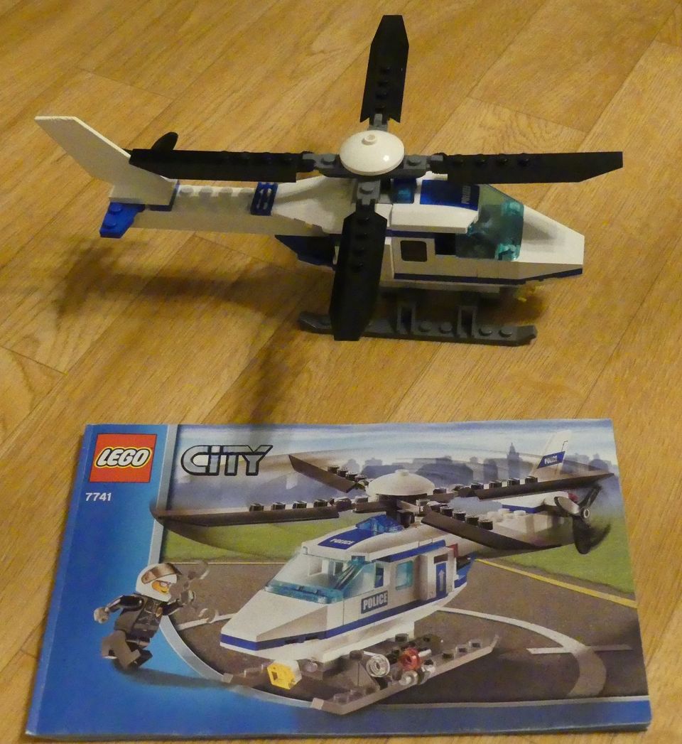 Lego City 7741 poliisihelikopteri