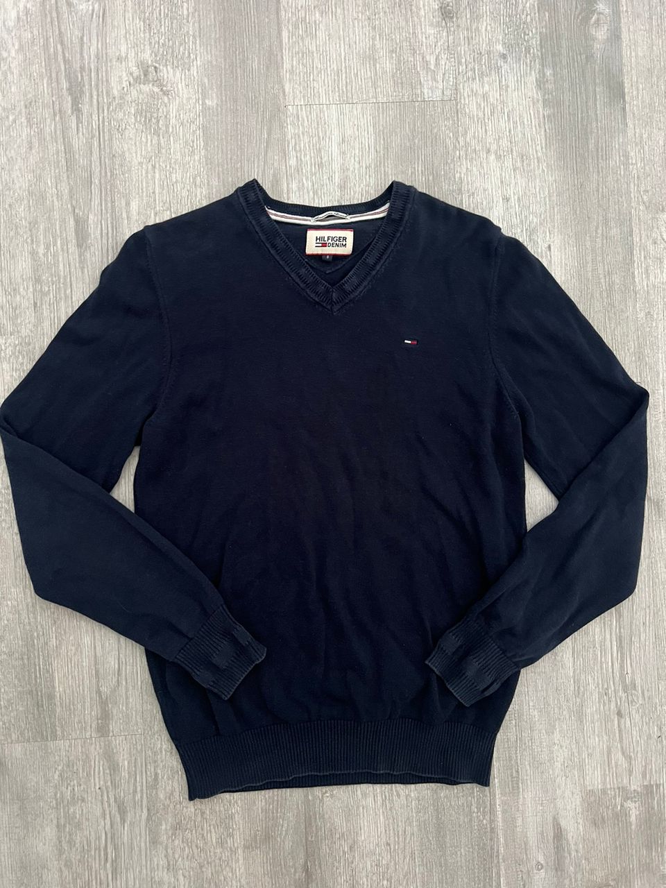 Tommy Hilfiger pitkähihainen