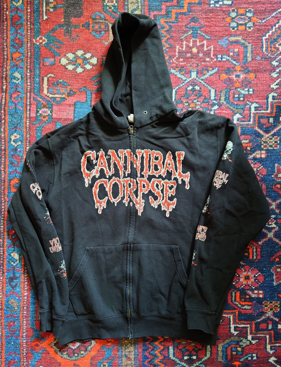 Cannibal Corpse bändipaita / huppari KOKO S