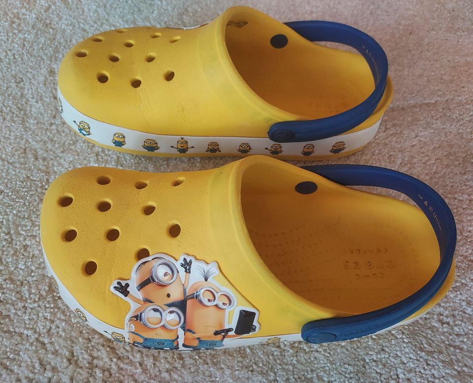 Crocs Minions 30 - 31