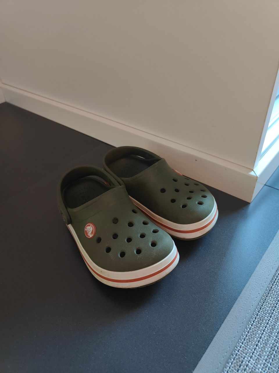 Crocs c10