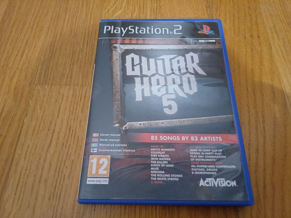 PS2 Guitar Hero 5 -peli