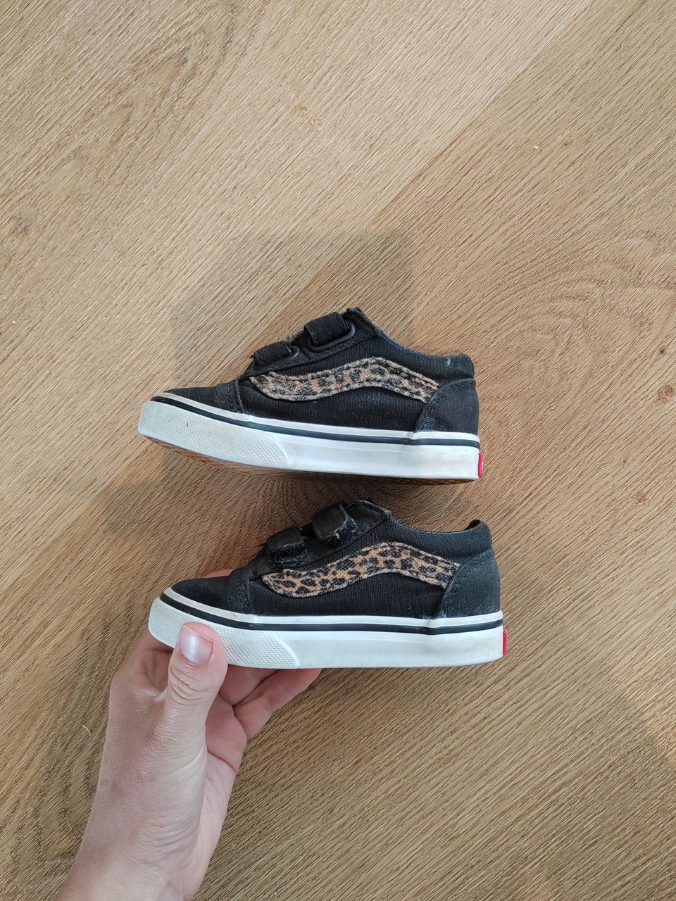 Vans 21.5