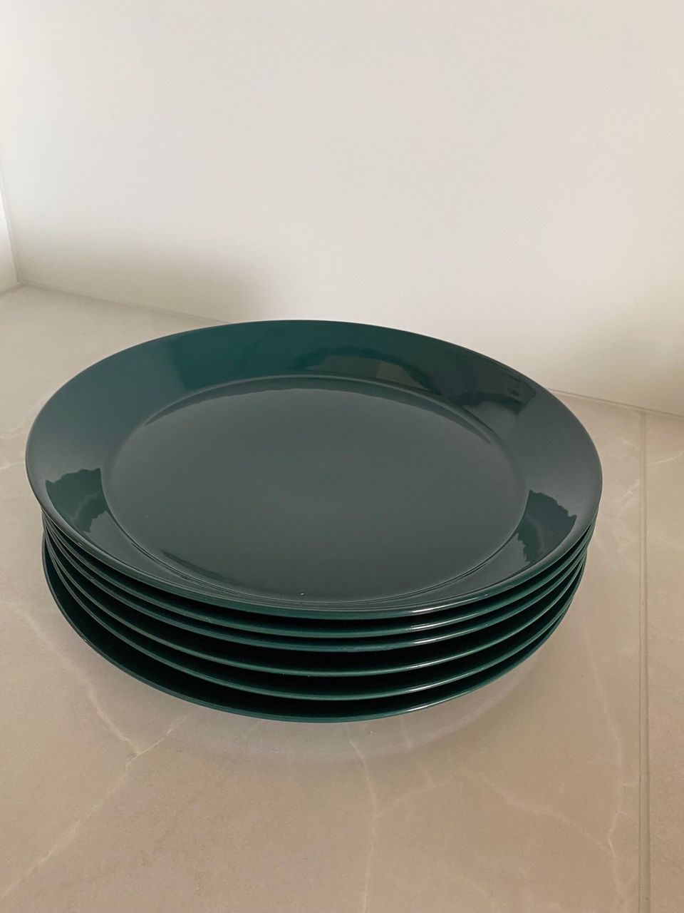 Teema-lautaset 6 kpl, tummanvihreä