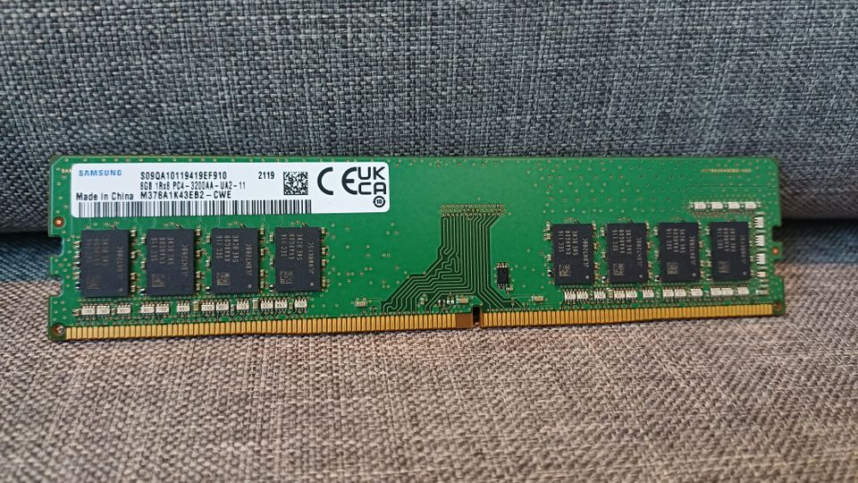 Samsung 8gb ddr4 pöytäkoneen ram muisti