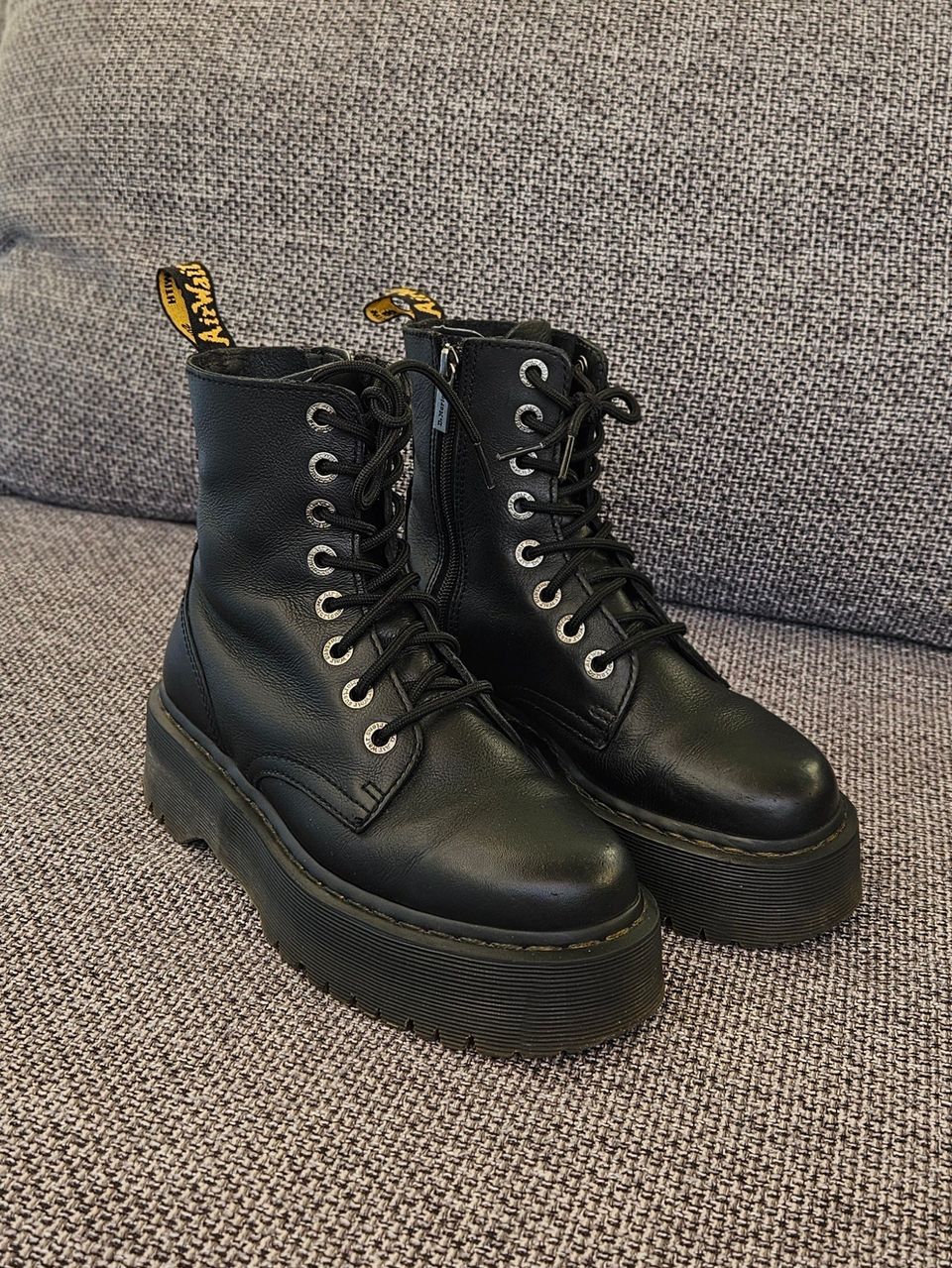 Dr. Martens Jadon III Pisa 38