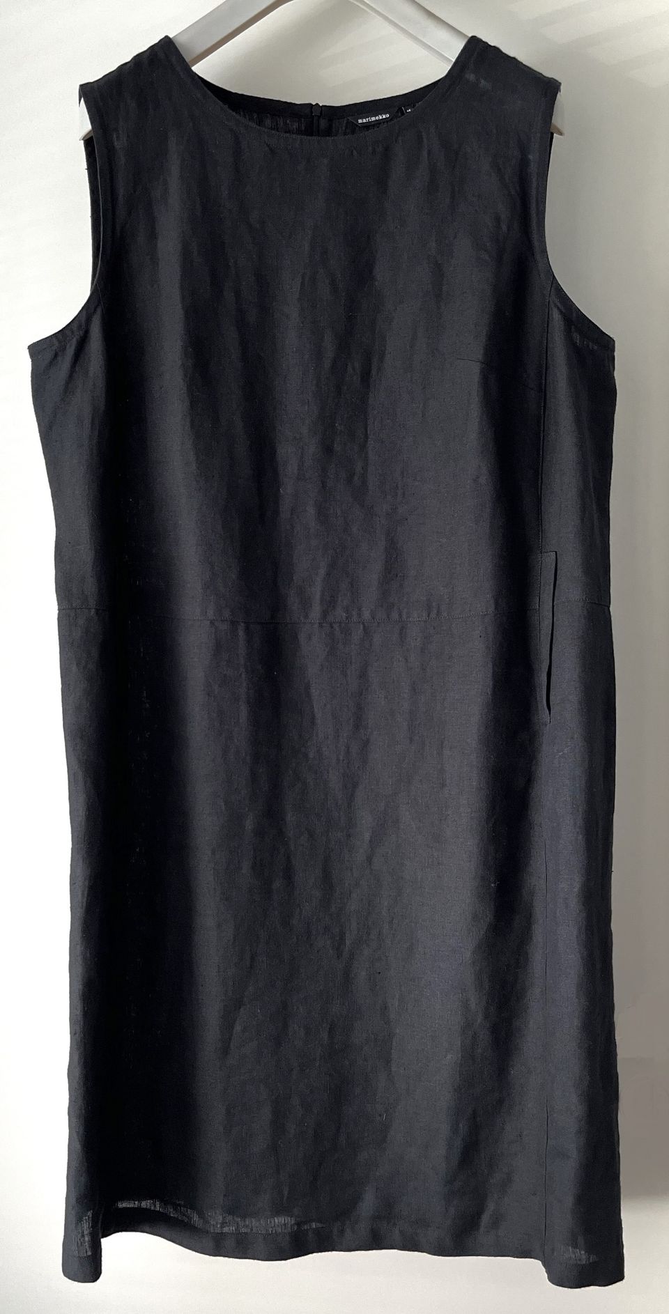 Marimekko Lojaali Solid pellava mekko musta koko 46