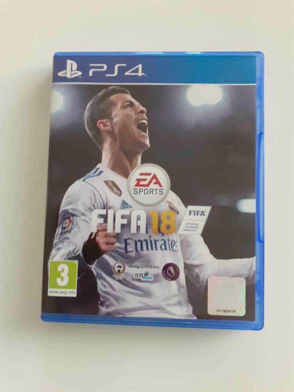 PS4 peli FIFA 18