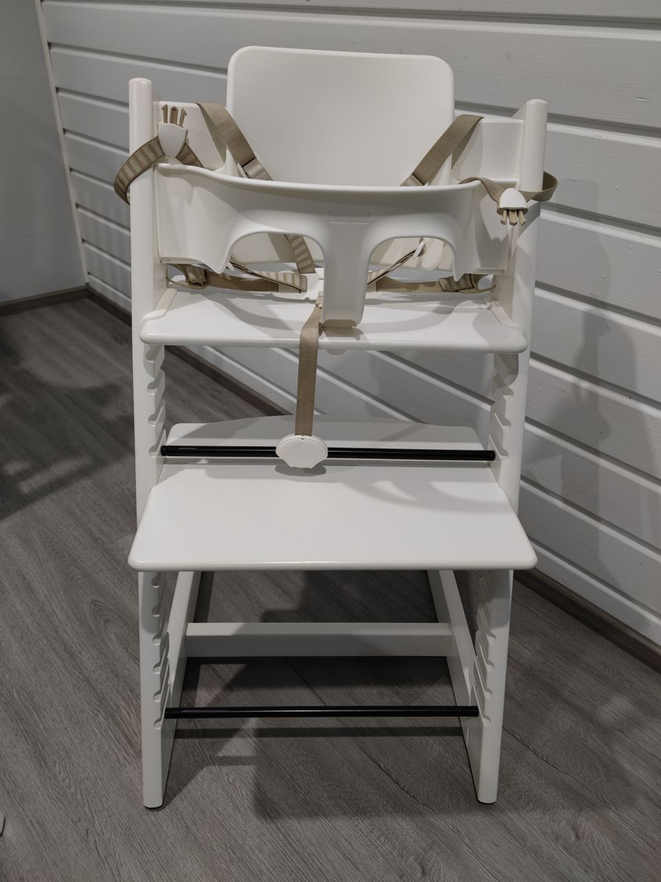 Stokke Tripp Trapp ja baby set ja valjaat