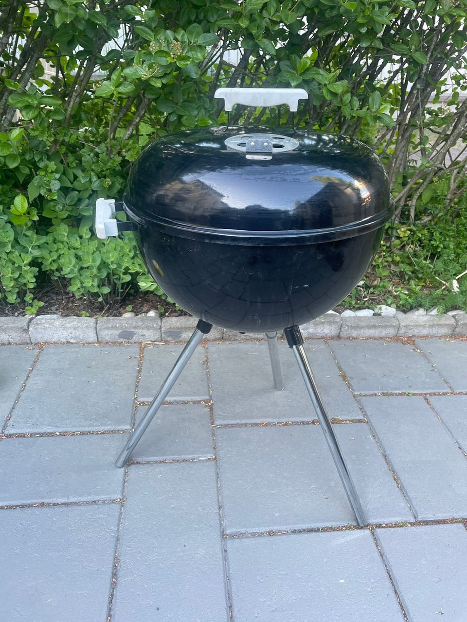 Weber BBQ brikettigrilli