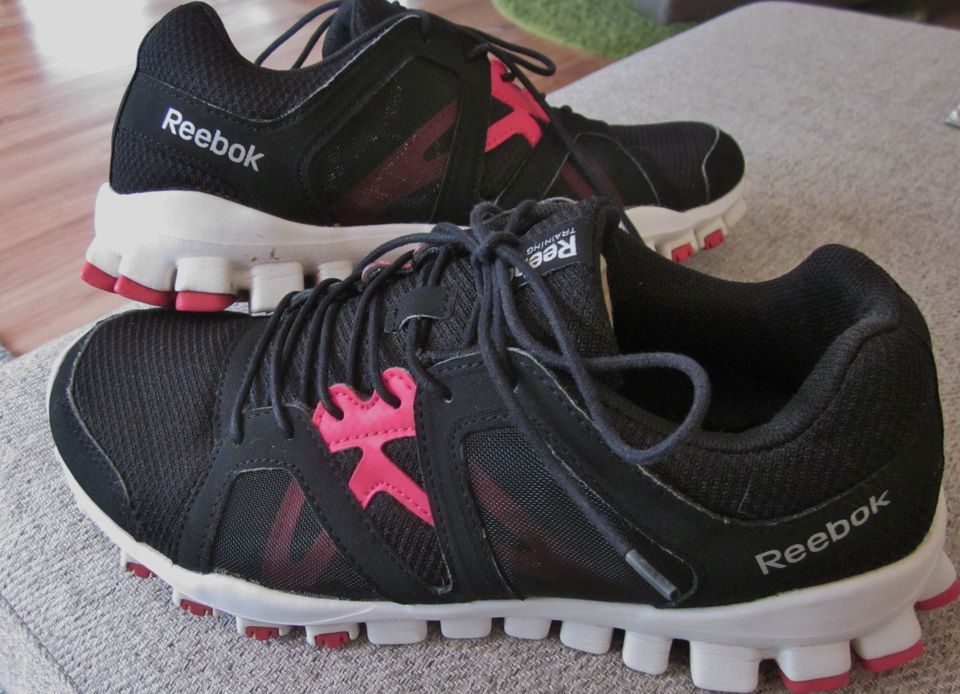 Reebok lenkkarit