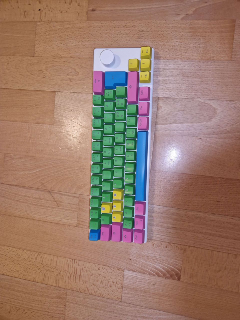 peli näppäimistö / gaming keyboard