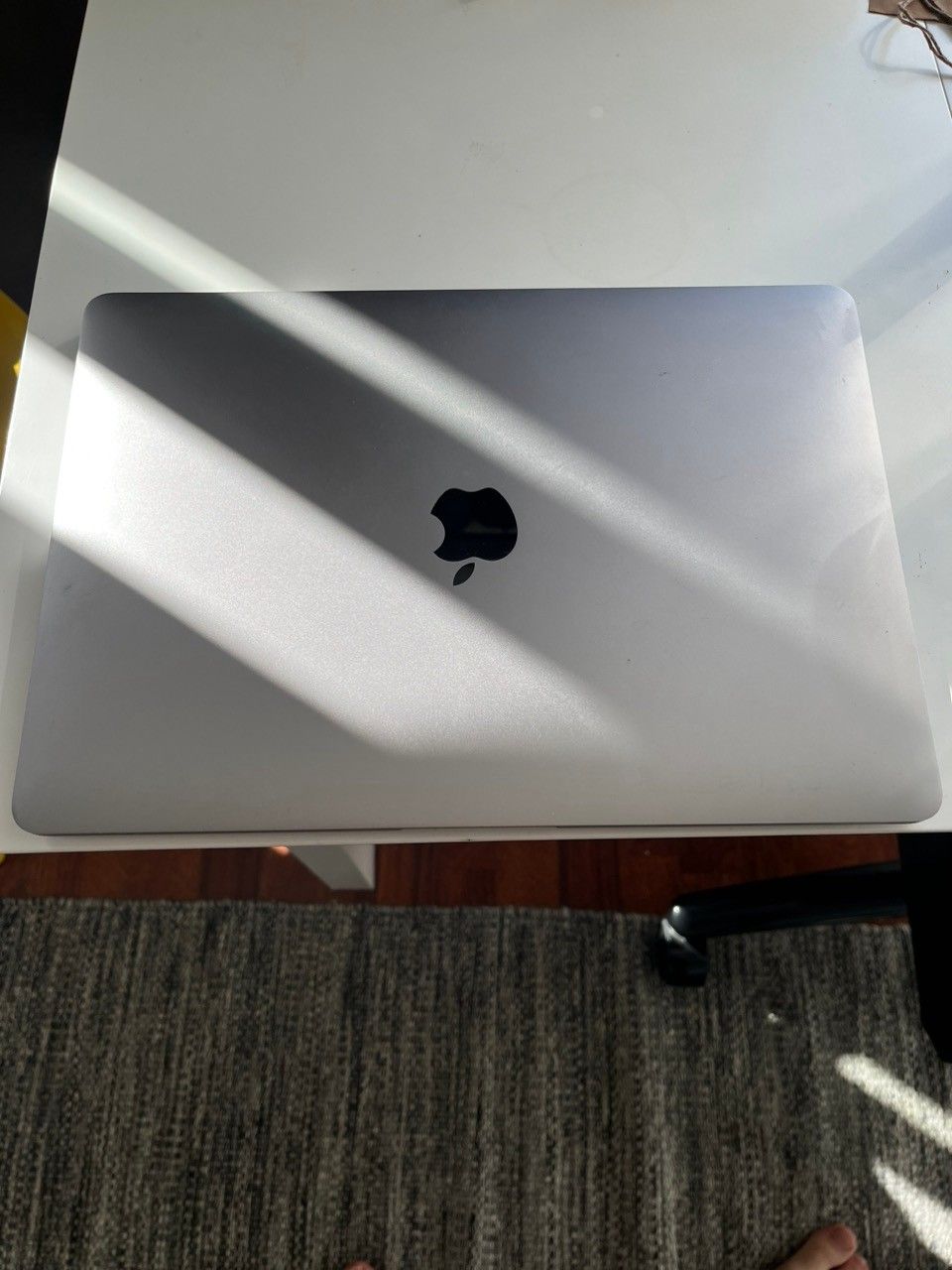 Apple Macbook air 13 tuumainen tähtiharmaa 2020