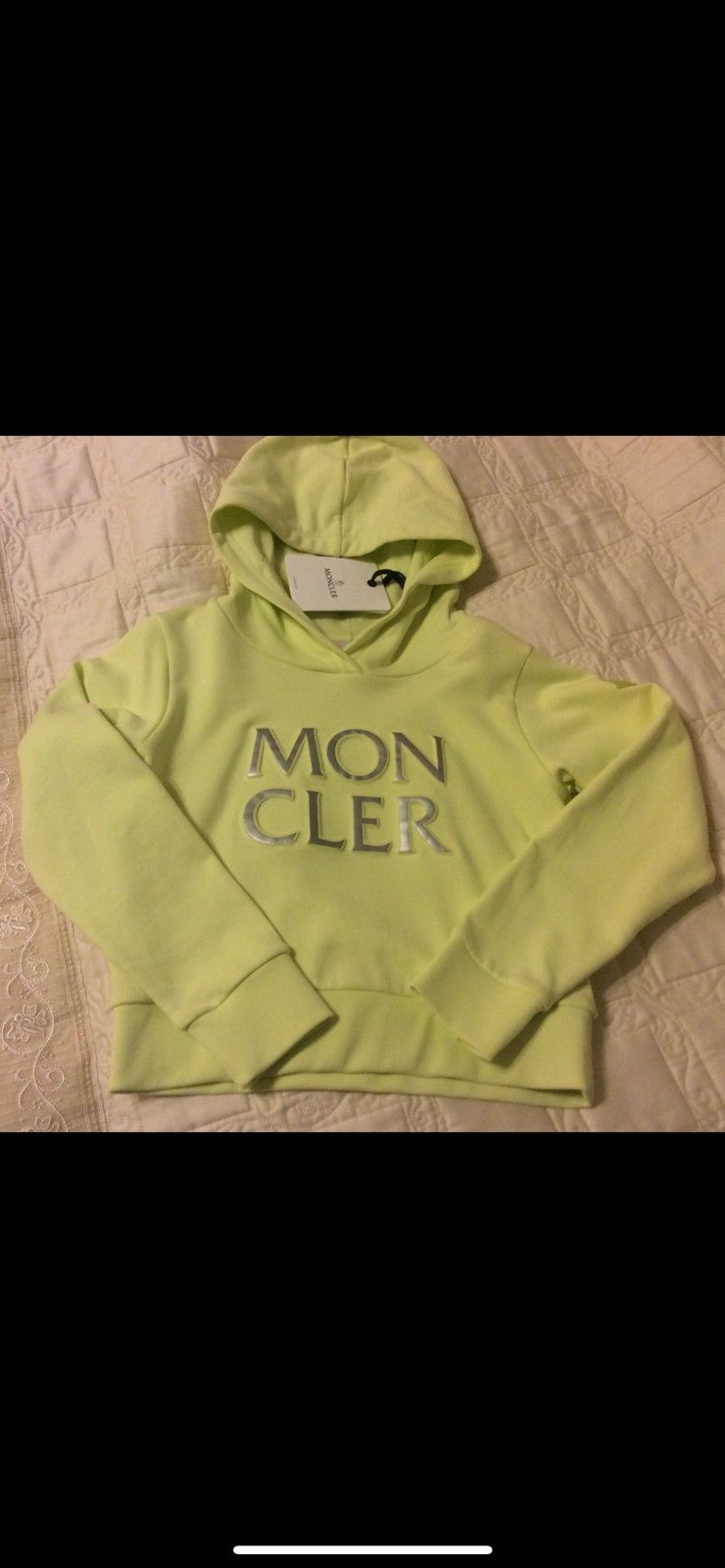 Uusi huppari 8 v MONCLER