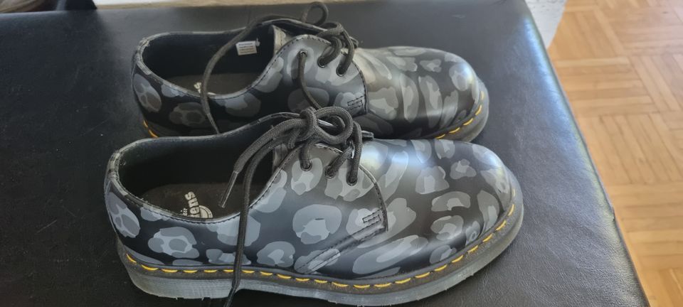 Dr. Martens kengät 40