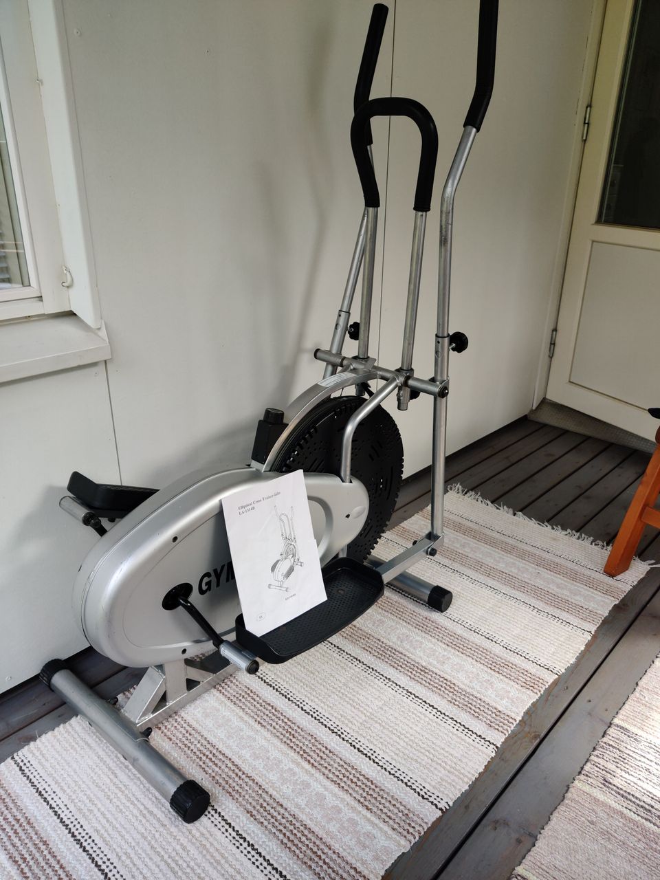 Cross Trainer-Laite