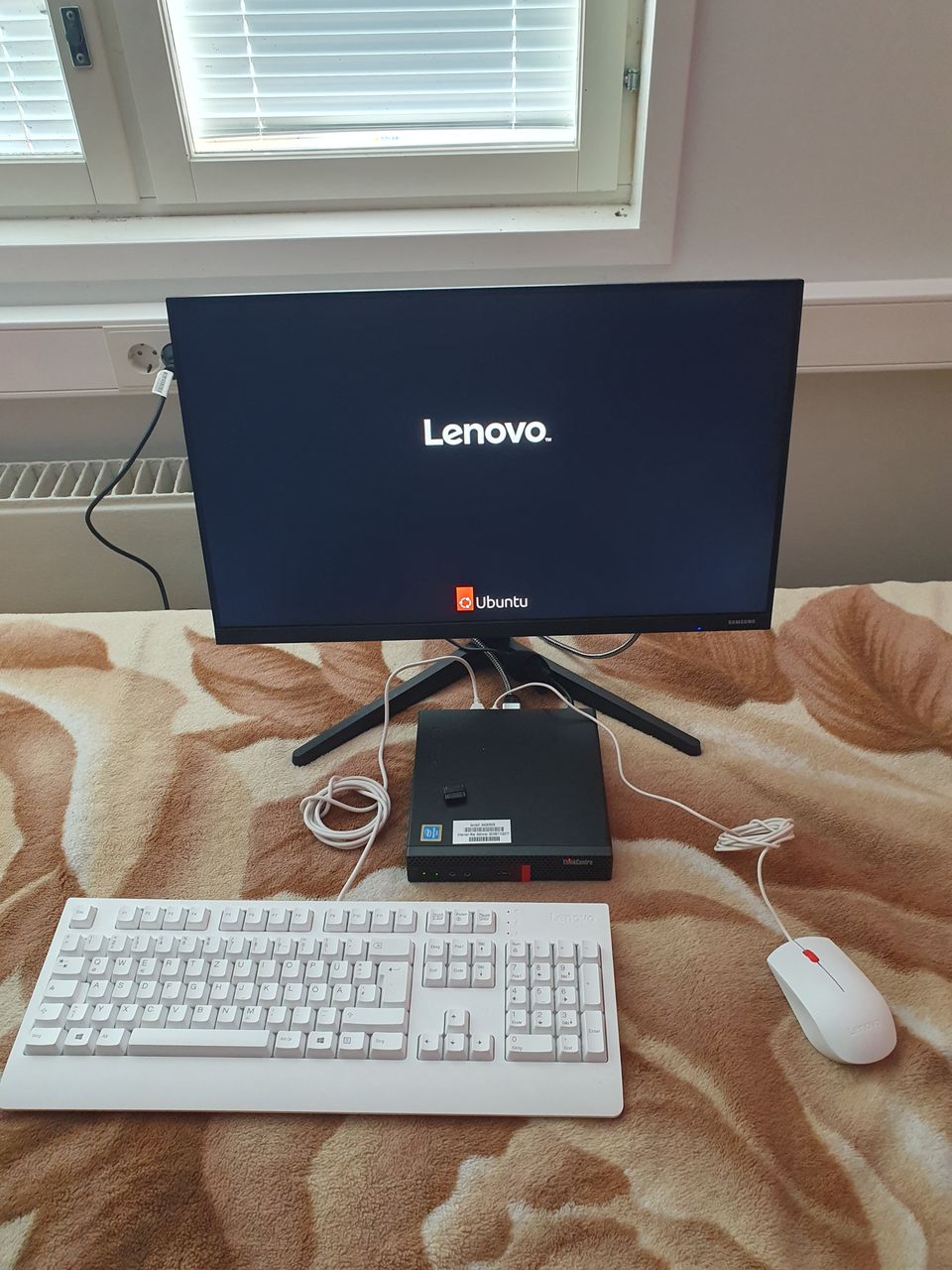 Lenovo ThinkCentre M720q -paketti