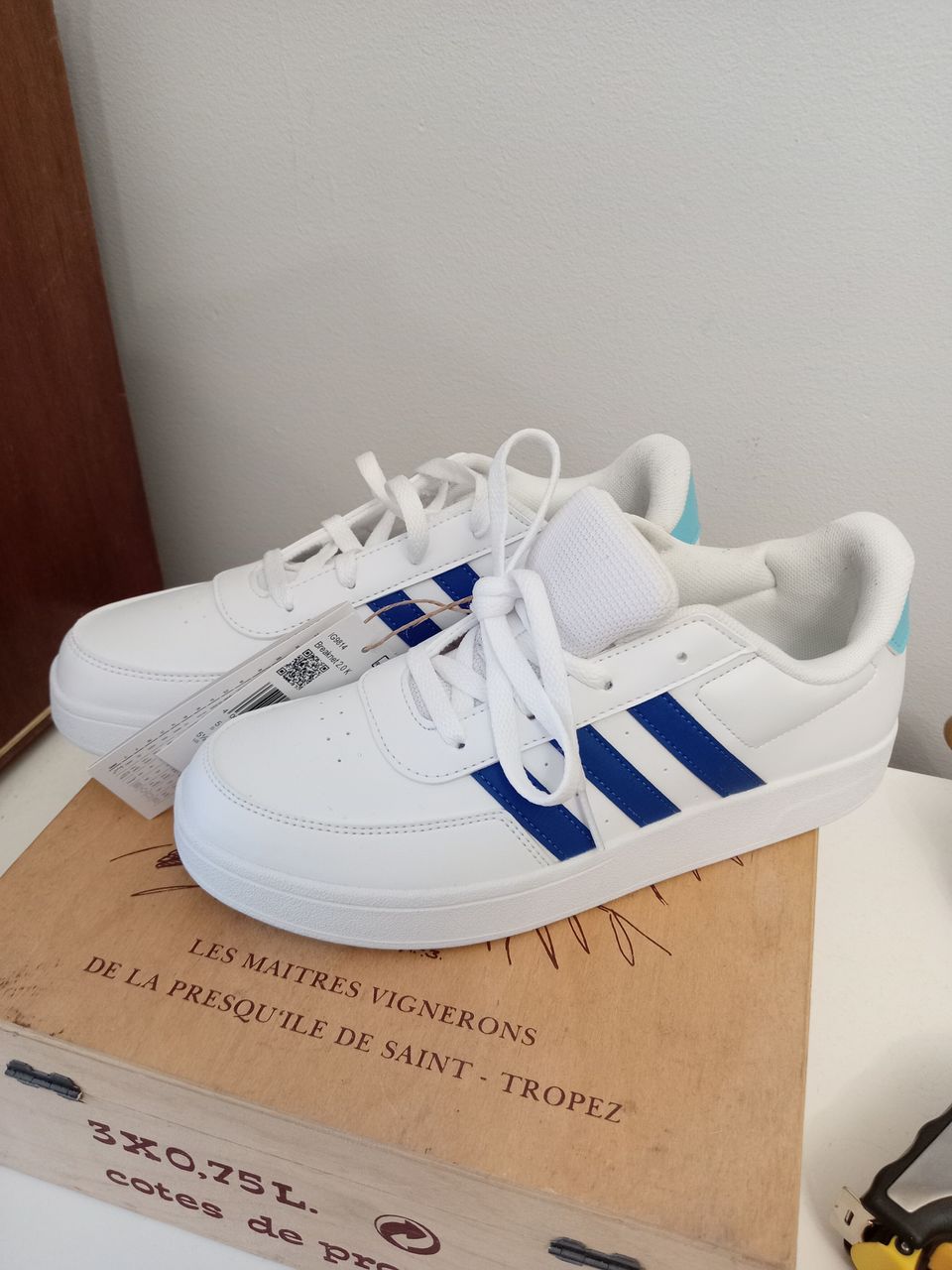 Adidas breaknet 2.0 valkoiset tennarit, koko 38