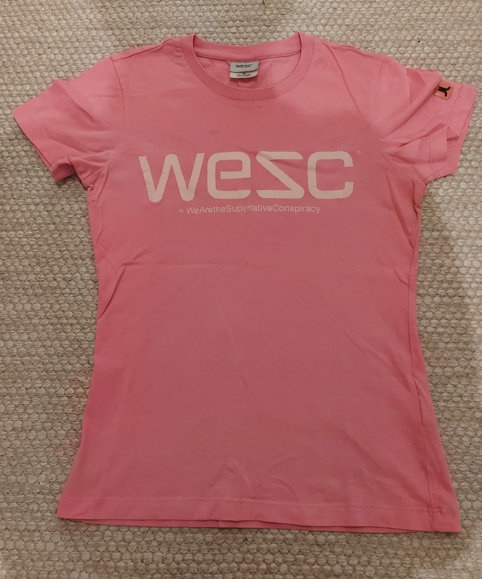 Pinkki merkki t-paita xs