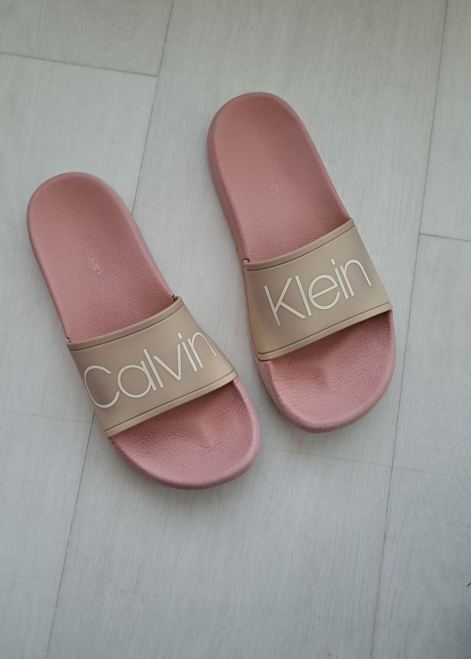 Calvin Klein sandaalit