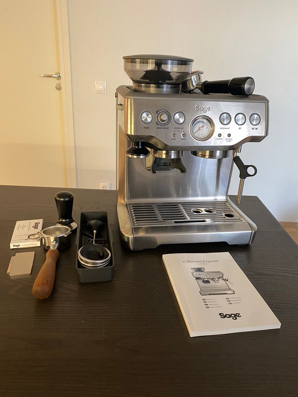 Sage Barista Express Kahvikone Coffee machine (guarantee tested before sell)