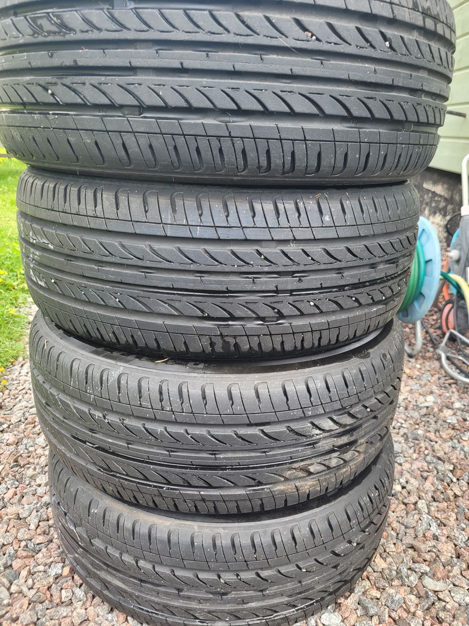 Westlake kesärenkaat 195/55 R15