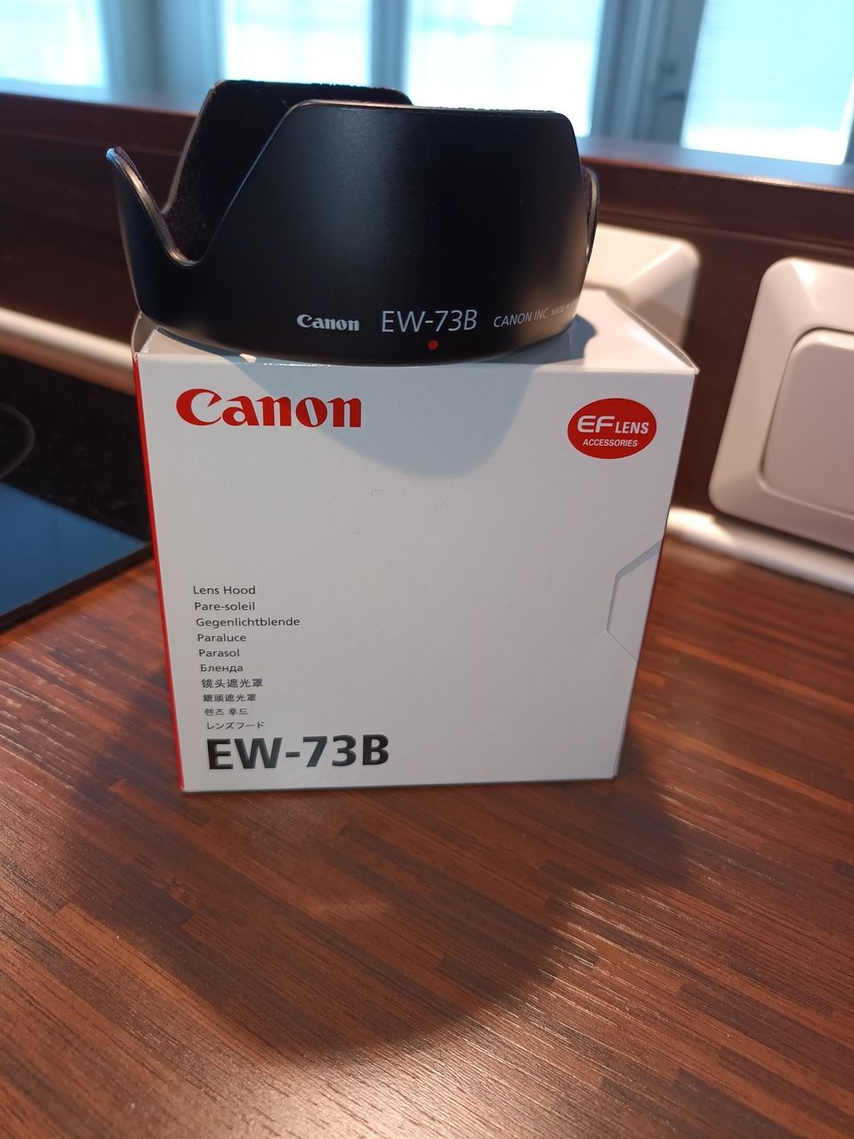 Canon EW-73B -vastavalosuoja