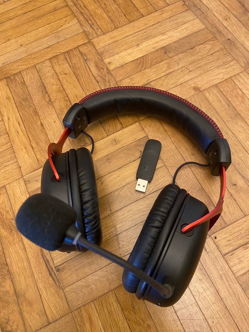 HyperX cloud 2 wireless