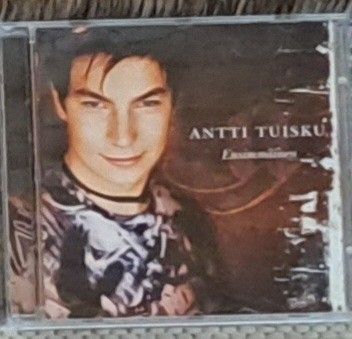 Antti tuisku ensimmäinen cd