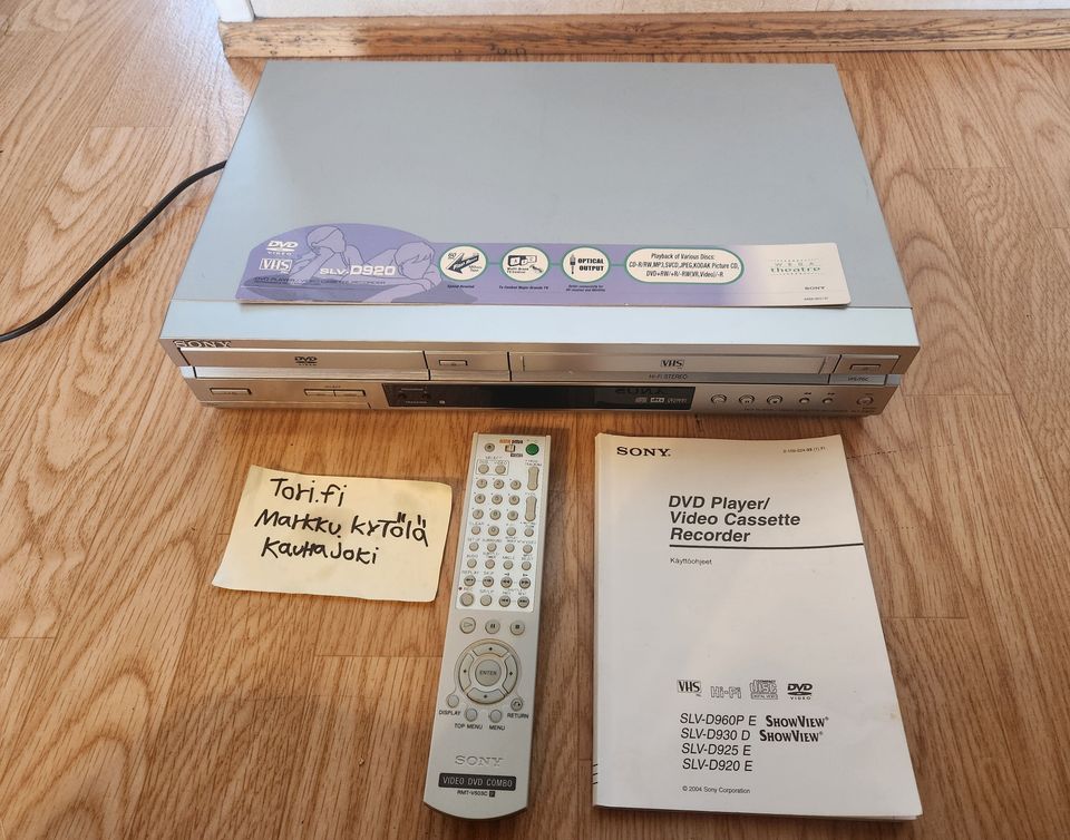 Sony DVD/VHS yhdistelmäsoitin